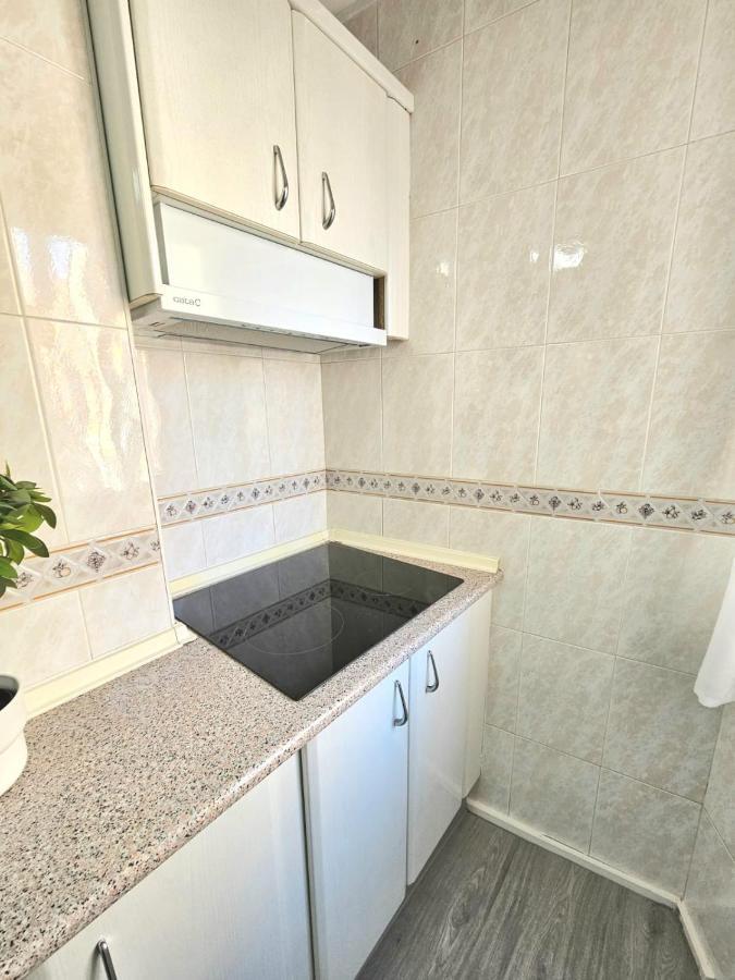 Mavi Torre Del Mar Apartman Kültér fotó